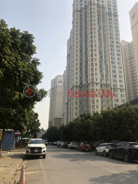 Extremely rare in the vicinity of Van Phuc, 72m2 of cars parked day and night. Sales Listings
