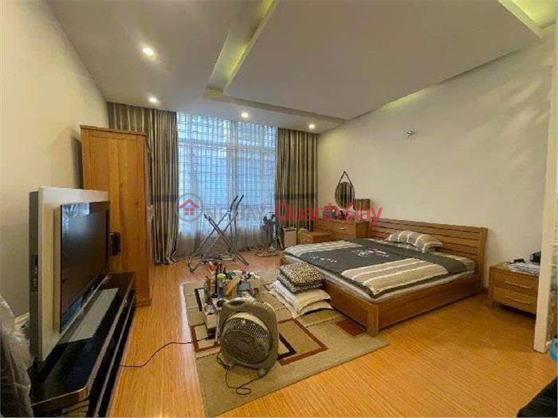 House for sale Nguyen Van Cu, the road in front of the house is 6m, the car is parked day and night, the office is very happy. | Vietnam, Sales đ 6 Billion