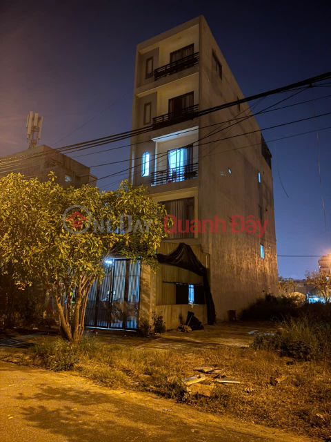 - Đất nam hoà xuân chính chủ, kề lô góc giao nhau hai đường 10,5m lề 5m, thông sang đảo kim cương và nối _0