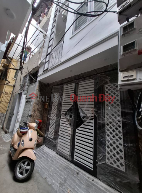 Khúc Thừa Dụ 52m thang máy, dòng tiền khủng, gần phố chính _0