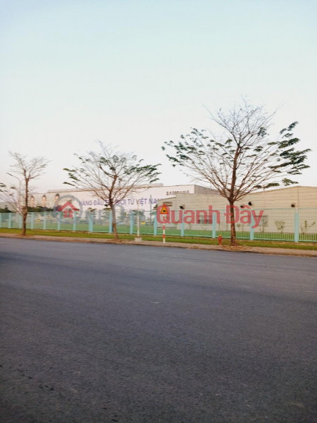 EXTREMELY RARE: A single large plot of land in the core of Pho Yen city right next to the Samsung S 1400M factory, 850m of land. | Vietnam, Sales, ₫ 13 Billion