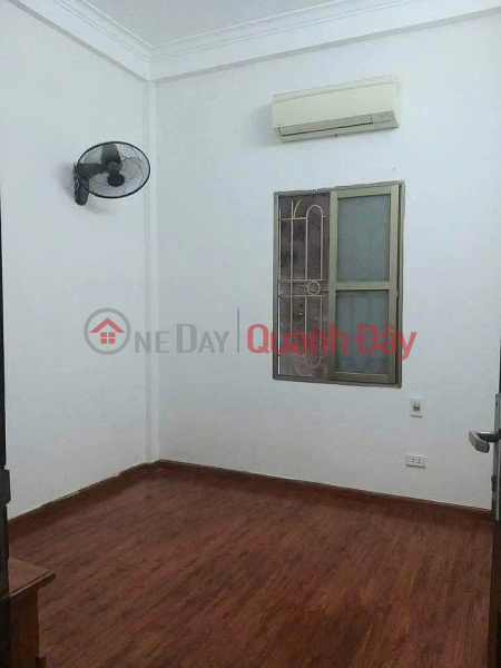 Cho thuê nhà nguyên căn ngõ 112 phố Nam Dư, 38m2, 3 tầng, 3 phòng ngủ, 3 WC, 7 Triệu Việt Nam | Cho thuê đ 7 triệu/ tháng