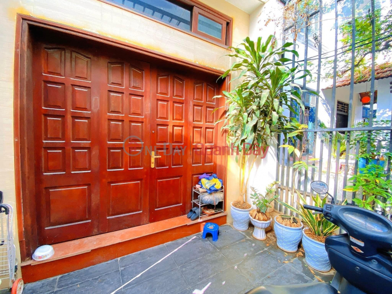 Property Search Vietnam | OneDay | Nhà ở, Niêm yết bán, Nguyễn Ngọc Vũ, ô tô đỗ cửa, nhà đẹp gỗ lim, sân vườn, 62m2, 9.9tỷ