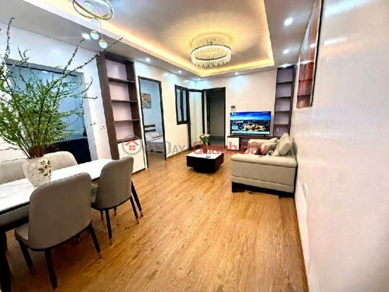 căn hộ tập thể tầng 2 hoàng quốc việt DT 65m giá 4,18 tỷ full nội thất Niêm yết bán