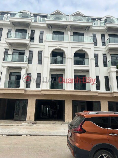 OWNER SELLING HIM LAM APARTMENT – OM 01.27 - Prime location in a bustling area. _0