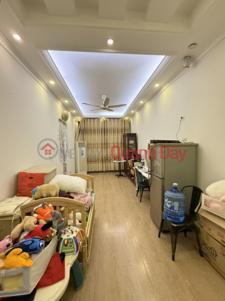House for sale in Vinh Phuc, Ba Dinh, street front, 2 open spaces, 52m2, 5 floors, only 15.5 billion Sales Listings