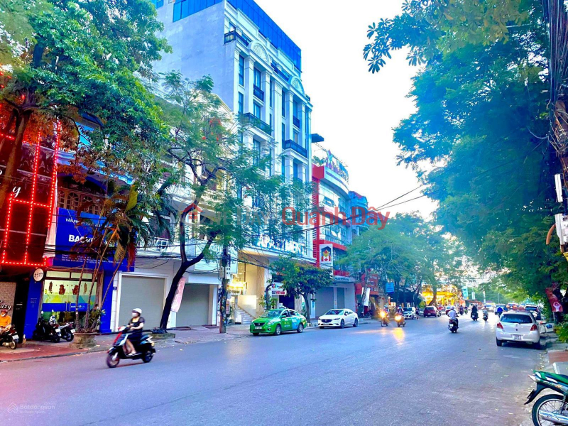 Bán nhà Văn Cao, Ba Đình, ngõ nông 37m2, 2 tầng, Mt 5.2m, chỉ 10.6 tỷ Niêm yết bán