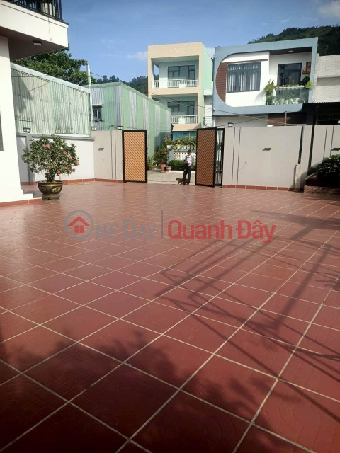Đổi công tác cần nhượng lại ngôi nhà tâm huyết mới xây chưa đc 1 năm _0