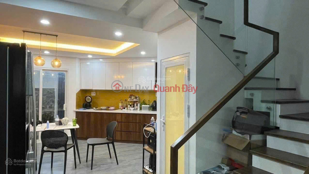 OWNER SELLING CORNER HOUSE WITH 2 OPEN SIDES AT HUYNH TAN PHAT STREET, PHU MY WARD, DISTRICT 7 - CAR ACCESSIBLE ALLEY - BEAUTIFUL GARDEN | Vietnam Sales | đ 8.7 Billion
