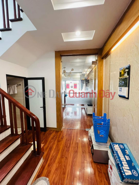 HOUSE FOR SALE IN NGUYEN CHI THANH AREA - BOTH LIVING AND BUSINESS - OTO CORNER LOT TO AVOID EACH OTHER - JUST OVER 20 BILLION | Vietnam Sales | đ 23.2 Billion