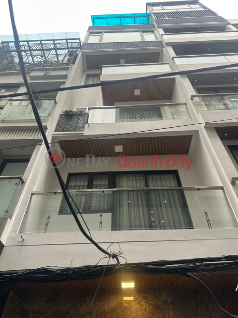 House for sale in Ngoc Thuy, 44m² x 7 floors, garage, elevator, price slightly over 15 billion VND (negotiable). _0