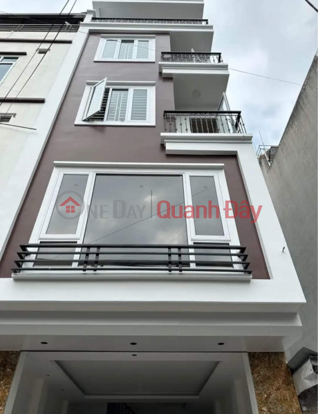 FOR SALE THUY PHUONG TOWNHOUSE - 5-FLOORY HOUSE, Area 33M2 - MT5m price 3.8 billion BEAUTIFUL HOUSE BUILT BY PEOPLE!! NEAR THUY PHUONG MARKET Sales Listings