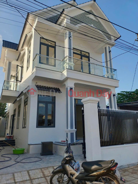 BEAUTIFUL HOUSE - GOOD PRICE - Owner Needs to Sell House in Cat Trinh Commune - Phu Cat - Binh Dinh _0