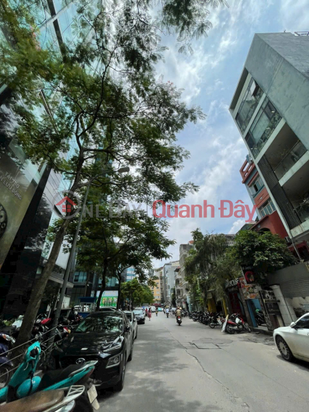 SELLING STREET FACE IN CENTRAL DONG DA, NEAR HOANG CAU LAKE, 135M2, MT 8.5M PRICE 3X BILLION | Vietnam | Sales đ 38 Billion