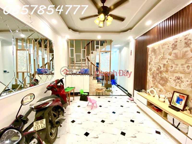 BEAUTIFUL HOUSE - FREE FULL FURNITURE - DONG DA TTTT - NEAR CAR - GOOD LOCATION., 42M2 BUILDING 5 FLOORS 4M MT, GOLD SPECIFICATIONS, Vietnam | Sales đ 8.5 Billion