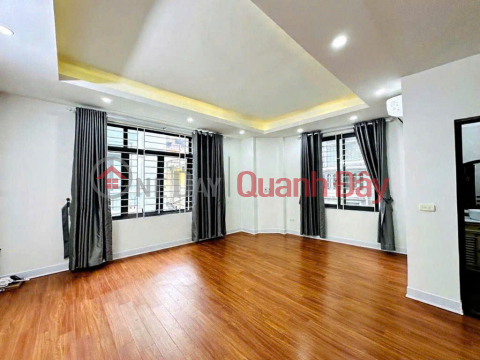 hoàng hoa thám 52m x5 tầng 12 tỷ lô góc,ngõ rộng 3m nở hậu ,gần ô tô tránh _0