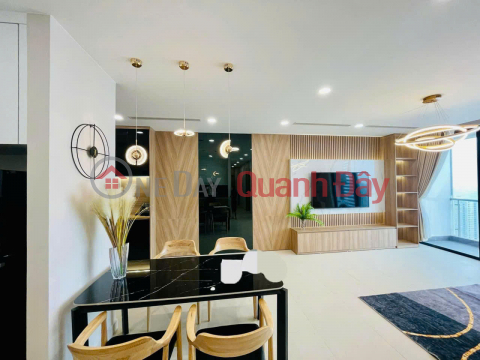 Urgent sale of 4-bedroom corner apartment at Vinhomes Metropolis 29 Lieu Giai - Prime location in Ba Dinh _0