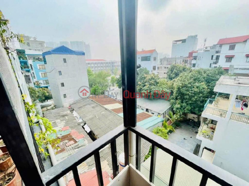 370 Khuong Dinh, 5 floors with elevator, prosperous apartment, 7 closed rooms - like 7 stars shining on fate Sales Listings