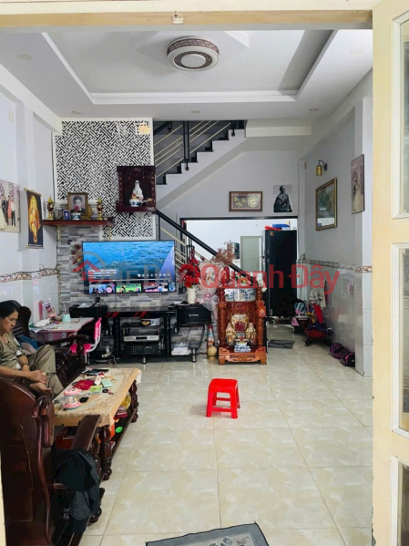 Near Pham Van Chieu Secondary School, Car Alley, (4.1 x 13.5)m, 2 Floors Sales Listings