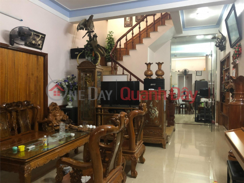 NHÀ CHÍNH CHỦ Bán Gấp Nhà Đẹp Hướng Bắc - Giá Tốt Vị Trí Tại TP. Thanh Hóa. _0