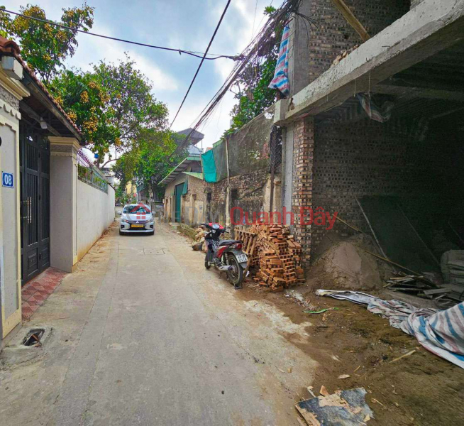 Need to sell new house 45m2 6 floors elevator near Dong Dinh market Thach Ban alley car access 9 billion 9 Sales Listings