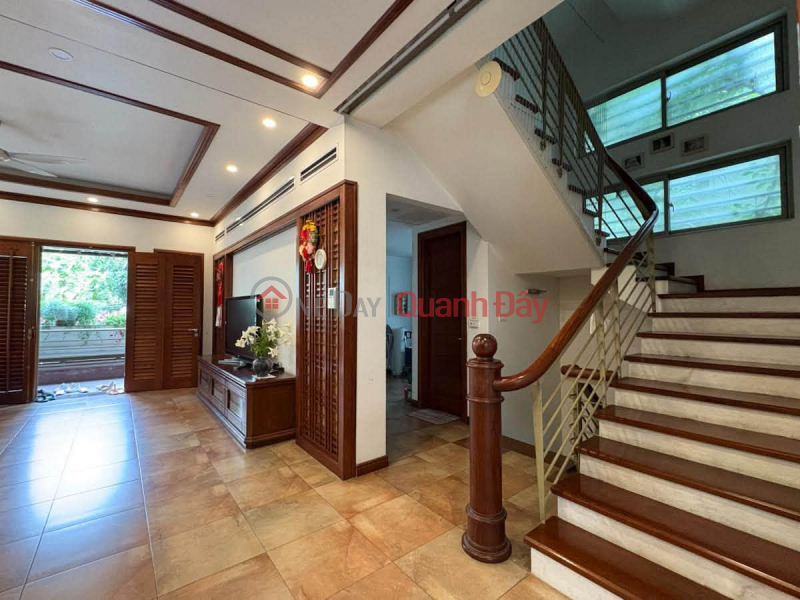 Property Search Vietnam | OneDay | Residential, Sales Listings | 5-story villa in Vuon Dao with elevator, 231m2 area, 15m frontage, 2 open sides, 145 billion VND, Tay Ho District.