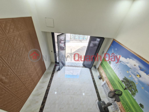 BÁN NHÀ 5 TẦNG ĐẸP PHƯỜNG CÁT LÁI QUẬN 2 CŨ GIÁ CHỈ 4.2T _0