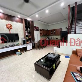 URGENTLY NEED TO SELL HOUSE ON PHAN BA VANH STREET _0