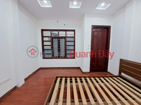 Selling townhouse THAI THINH, LOOKING FOR Elevator, 62m frontage 4m, 5 floors, bright, price 5 Billion 99 _0
