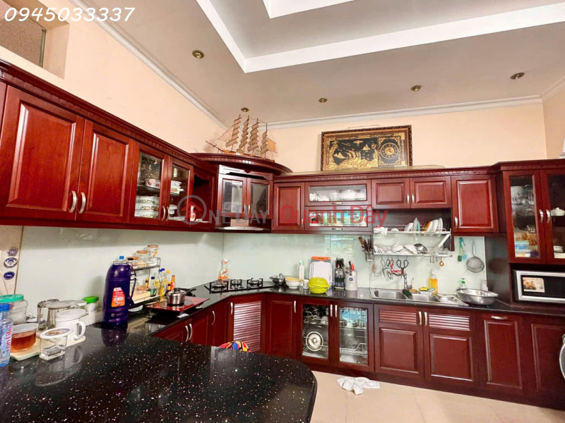 đ 29 tỷ | CHÍNH CHỦ CẦN BÁN GẤP - LÂM VĂN BỀN QUẬN 7 - 223M2 - NGANG 13.5M x 18M - 3 TẦNG - GIÁ 29 TỶ (TL)
