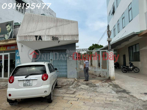 Sell or rent houses and land with an area of nearly 1,000 square meters, 714 CMT8 Street, Long Toan Ward _0