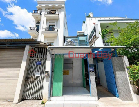 HOUSE GENERATING 300 MILLION VND\/YEAR, LOCATED IN A CAR-ACCESSIBLE ALLEY ON BUI VAN BA STREET, PRICED AT JUST OVER 9.9 BILLION VND. _0
