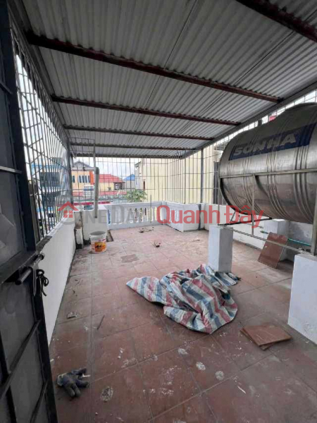 đ 4.95 Billion, Beautiful 3-storey House - 42m² - Near Xom Market, Dai Nam University - Price Only 4.95 Billion