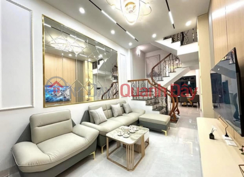 House for sale on Vuong Thua Vu Street, 38m2, 4 floors, near Nga Tu So _0