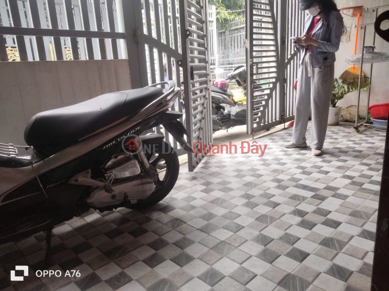 đ 1.95 Billion | Rare! House for sale 1T1L, SR, TC, near Phu Tho market, car road only 1 billion 950