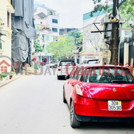 PRIME BUSINESS PROPERTY, 10M FROM MAIN ROAD (CAR ACCESS),2 SIDES OPEN, AVAILABLE AREA 55m², 3 FLOORS, FRONTAGE: 3.3M, PRICE 16.8 BILLION VND _0