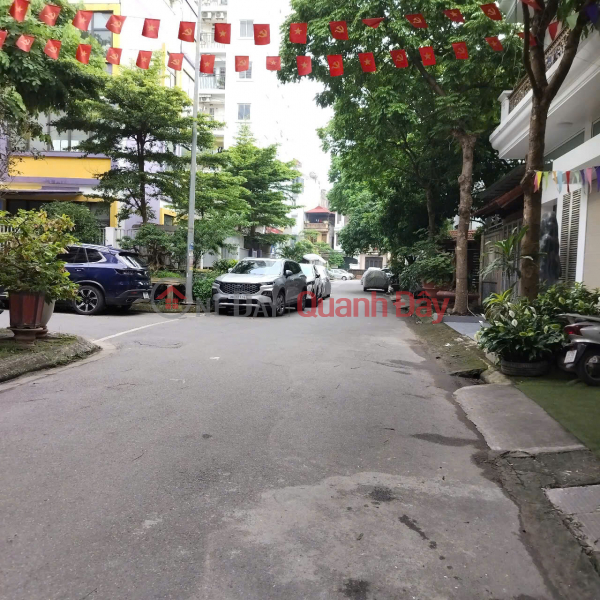Property Search Vietnam | OneDay | Residential Sales Listings, HOUSE FOR SALE IN CAU GIAY – RESIDENTIAL BUILDER – 2 OPEN WARDS – CAR ACCESS – BUSINESS – ELEVATOR WAITING SPACE