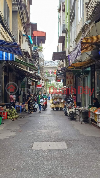 Opportunity to own a beautiful house in Vu Trong Phung Street, Thanh Xuan! 6T MT4.5 4.85 billion VND Sales Listings