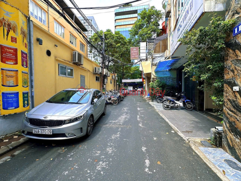 Property Search Vietnam | OneDay | Residential Sales Listings THAI HA STREET, DIVIDED LOT - SIDEWALK - CAR ACCESS - ELEVATOR, SUPER GOOD PRICE.<br \\/> WITH AREA OF 105M2 7-STOREY BUILDING
