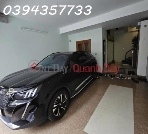 House for sale on Mac Thai Tong, nice interior, 5-seat Peugeot car parked at the door, 47m², 10 billion _0