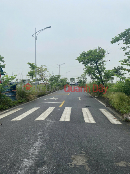 Only From 2 Billionxx Own Beautiful Land In Phu Ly City - Golden Location Opposite Industrial Park | Vietnam Sales, đ 2 Billion