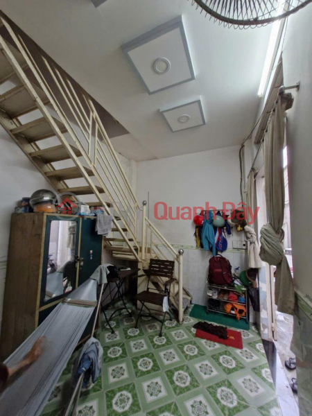 Nhà nát giá mềm, vị trí vàng, ngay trung tâm Thủ Đức chỉ với 4,3 tỷ. Việt Nam | Bán | đ 4,35 tỷ