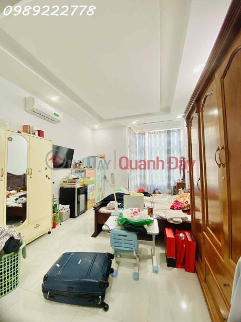 HOUSE FOR SALE ON 3\/2 STREET - WARD 14, CAR PARKING AT DOOR - 3.8X10M - 5 FLOORS, 4BR, WITH TERRACE. FRONTAGE 72 _0