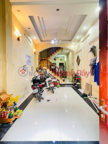 Property Search Vietnam | OneDay | Nhà ở | Niêm yết bán BÁN NHÀ PHẠM TUẤN TÀI CẦU GIẤY PHÂN LO VỈ HÈ ÔTÔ TRÁNH >11TỶ 62M 4T