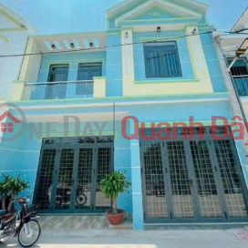 Bán nhà lầu KP7, Tân Phong, đường oto, sân oto chỉ 3 tỷ 250 _0