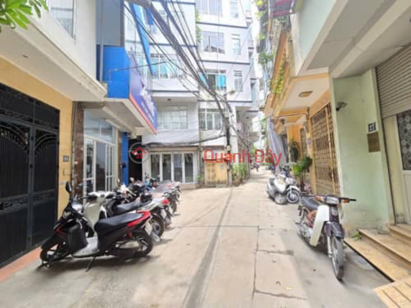 Selling La Thanh Building, Ba Dinh, 106m2 - 5 Floors, 23.5 Billion, Corner Lot, Car Avoidance, Beautiful, Square Land Title | Vietnam | Sales đ 23.5 Billion