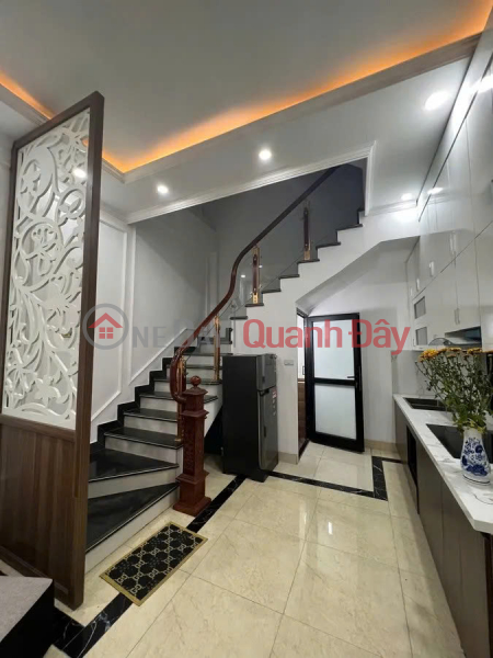 BÁN NHÀ RIÊNG Phố Bồ Đề 31m2 X 5 tầng, mặt tiền 6.4m, 6.8 tỷ Long Biên | Việt Nam, Bán | đ 6,8 tỷ