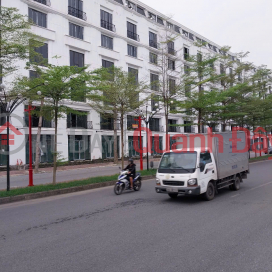 Owner sells Shophouse 80m2, 54m street, 5m frontage, 7 floors Pam Gateway for only 7 billion _0