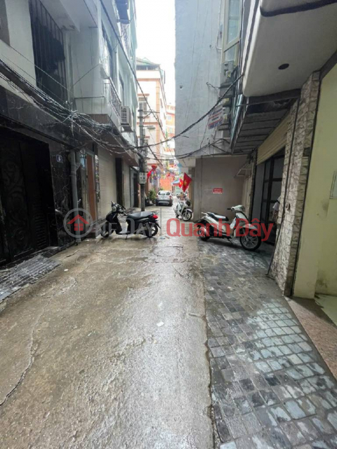 Linh Quang super product 55m 5 floors, car parking at door, business center, rear expansion _0