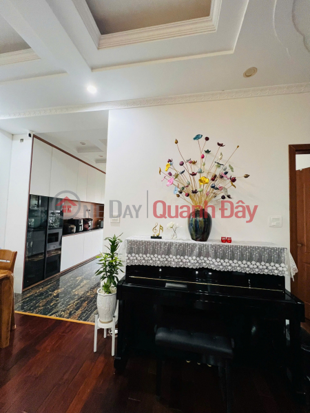 Apartment 71 Nguyen Chi Thanh 94m2 2 bedrooms 2 bathrooms, VIP street front, beautiful interior, 7.5 billion Sales Listings